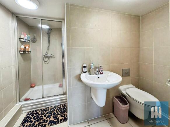 1 bed Apartment for sale Image 8