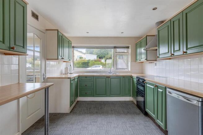 A15 - 23 Highfield Drive Kingsbridge - 260622.jpg