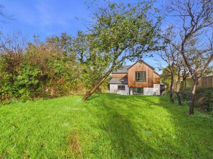 Mount Hawke, Truro, Brand new detached family home