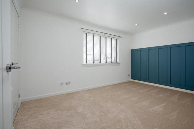 Ladeside Gardens, Bathgate, West Lothian, EH47 photo 5