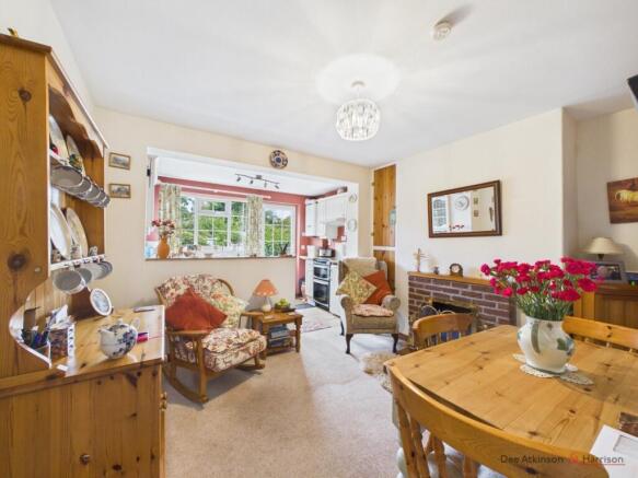 2 bed Cottage for sale Image 8