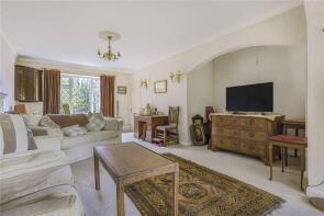 3, Nut Tree Close, Orpington BR6 7RY