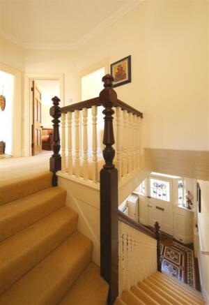 102 Kimberley Rd 1740.JPG
