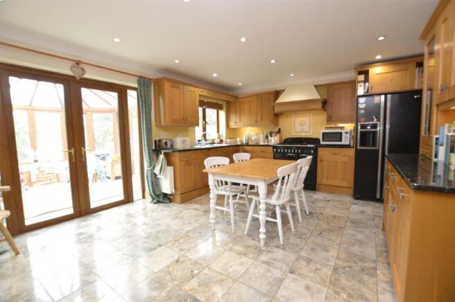 Kitchen/Breakfast