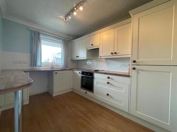 Flat 3 South Parade 3.jpg