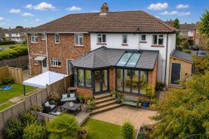 4, Barn Crescent, Newbury RG14 6HD