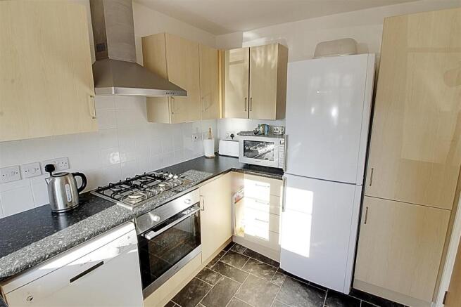 kitchen 1.jpg