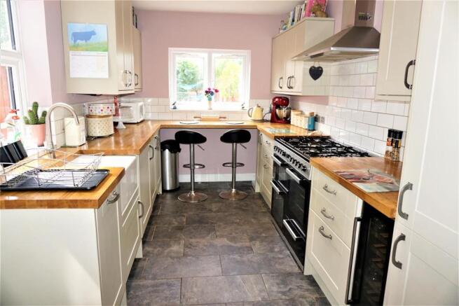 Kitchen/Breakfast Room