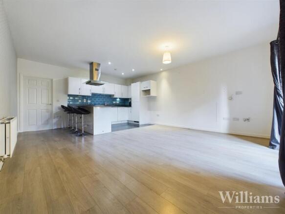 CAM02861G0-PR0322-STILL001 - Copy.jpg