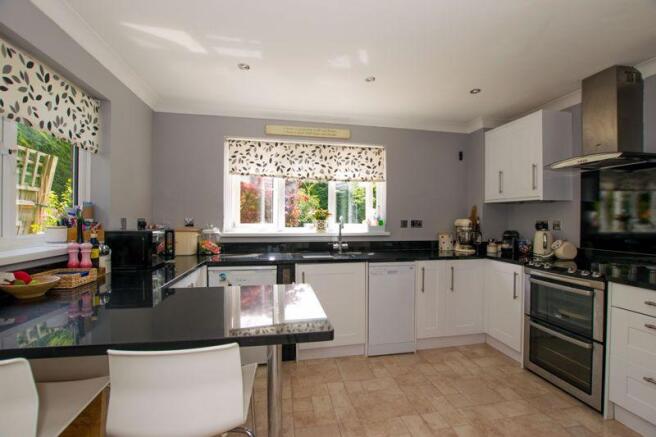 Kitchen/Breakf...