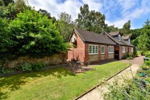 6 Furze Farm, Burford Close, Marlow SL7 3NE