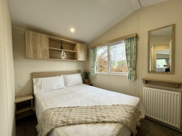 2 bed Not Specified for sale Image 6