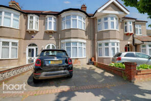 208, Ashurst Drive, Ilford IG6 1EW
