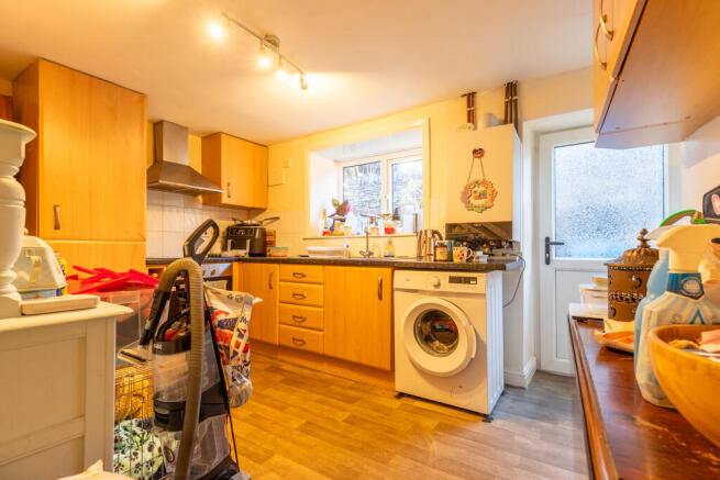 2 bed Terraced for sale Image 4