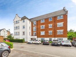 9, The Maltings, Arundale Walk, Horsham RH12 1QG