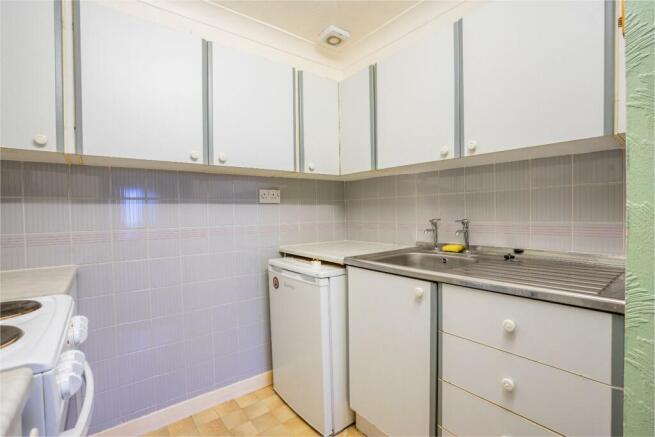 1 bed Retirement Property for sale Image 7