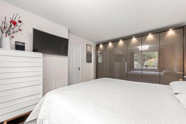 BED 3 03.jpg