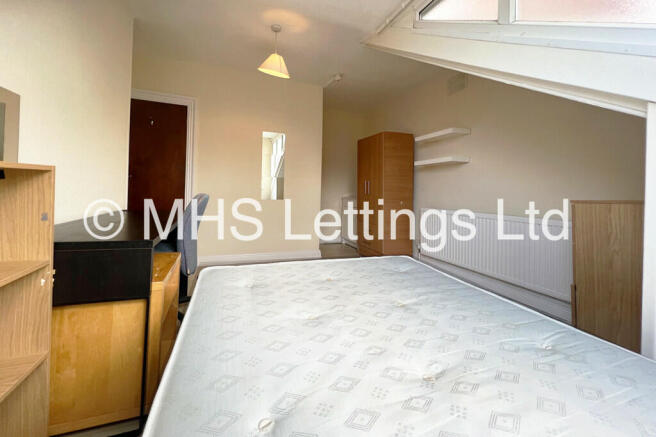 5 bed Terraced to rent Image 11