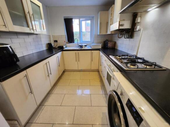 WhatsApp Image 2024-09-19 at 19.18.25.jpeg