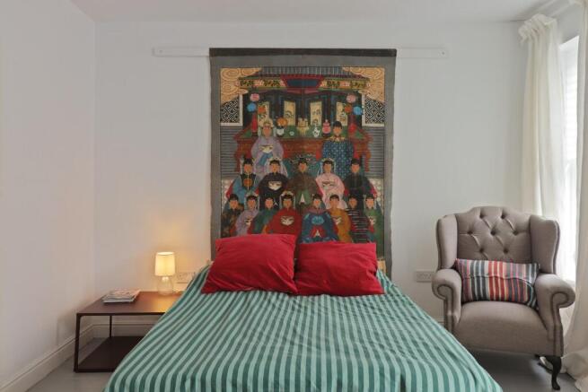 3 bed Terraced for sale Image 12