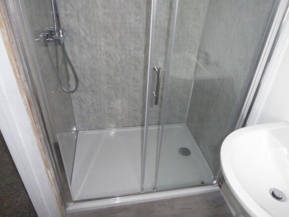 En Suite Shower Room
