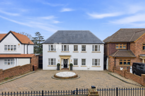 33, Bean Road, Bexleyheath DA6 8HW