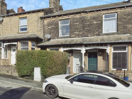 Victoria Terrace, Cleckheaton, BD19