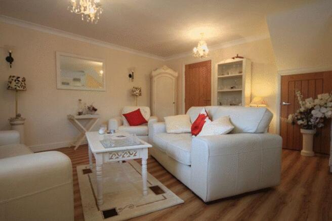 Open Plan Loun...