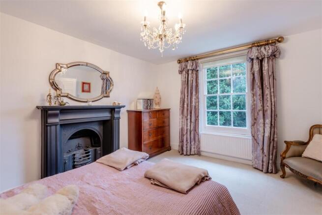 8636185-interior22.jpg