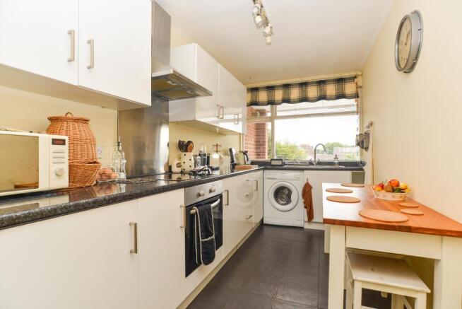 2 bedrooms apartment Littlehampton BN16