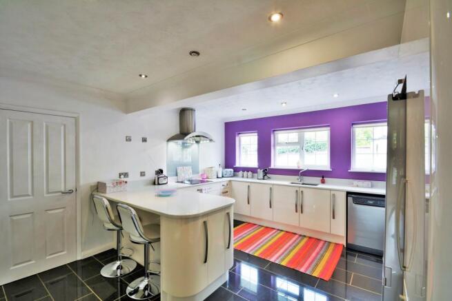 Kitchen / Breakfast