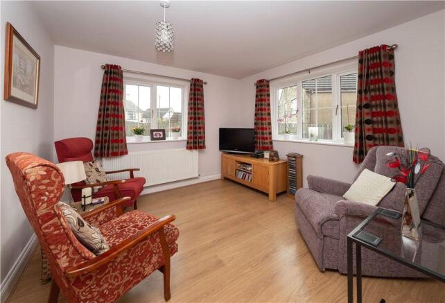 Sitting/Dining Room