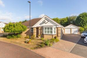 5, Ferriby Close, Gosforth, Newcastle Upon Tyne NE3 5LQ