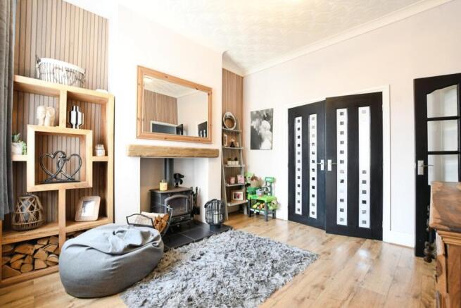 3 bed Terraced for sale Image 7