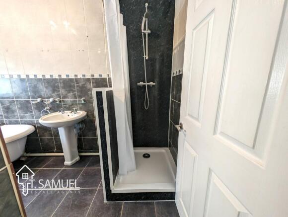 Bathroom c