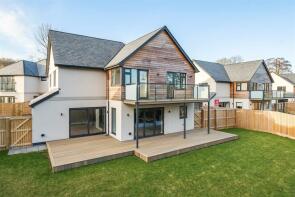 3, Thornfield Close, Colyton EX24 6AL
