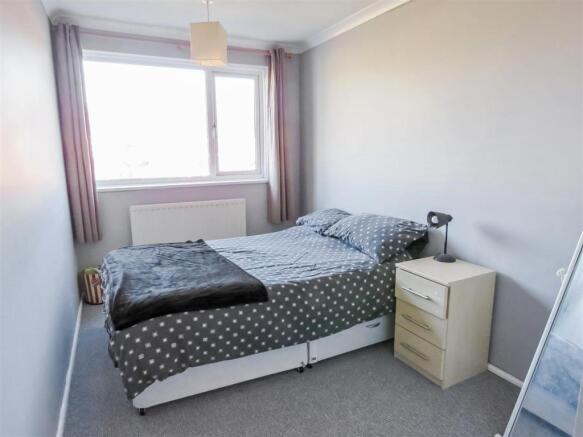 Bed 2.JPG