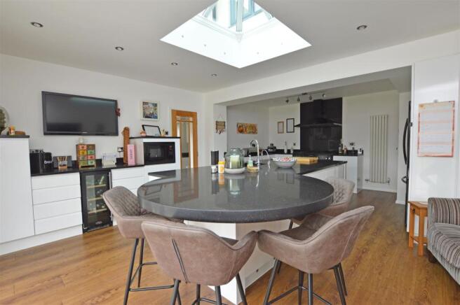 Kitchen View 5.JPG