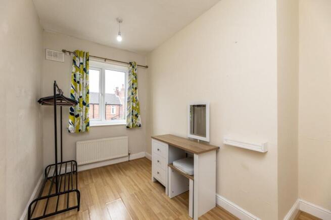 2 bed Terraced for sale Image 8
