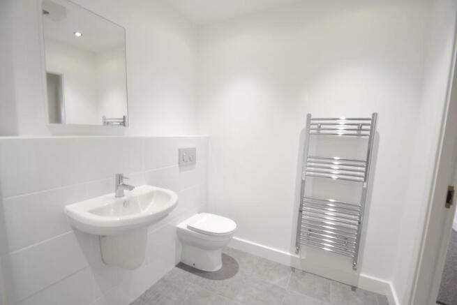 1 bed Apartment to rent Image 6