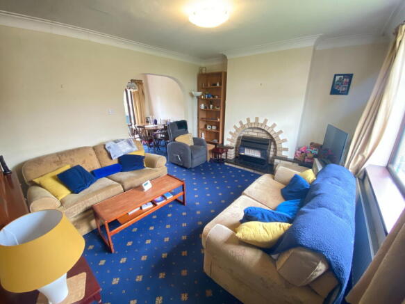 16, Sunfield Avenue, Moorside, OL4 2NH photo 4
