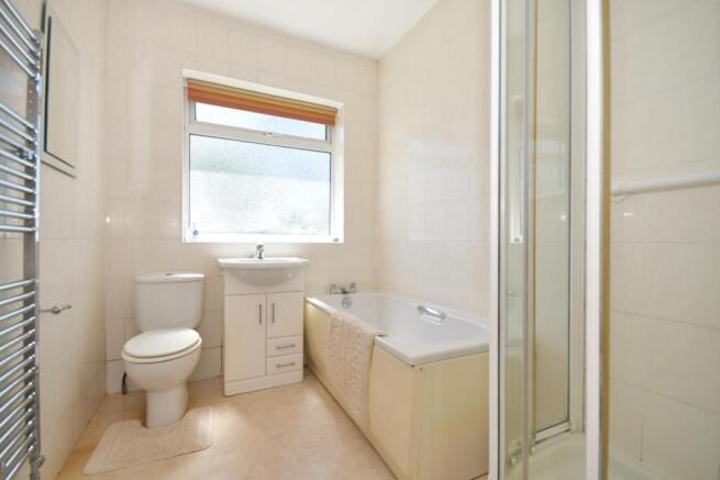 3 bed Detached Bungalow for sale Image 8