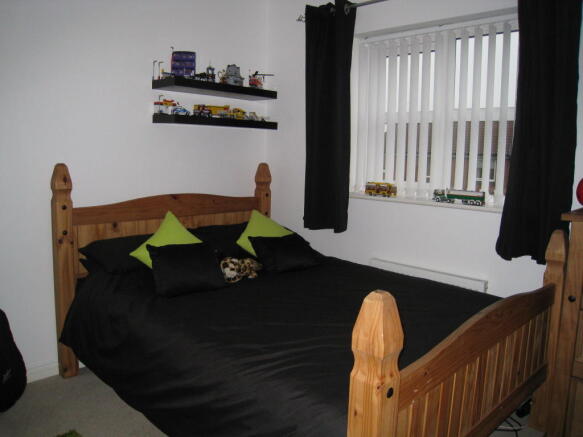 Photo 8