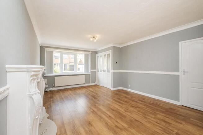 3 bed Semi-Detached for sale Image 4