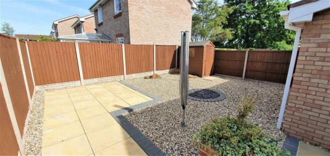 Garden 2.jpg