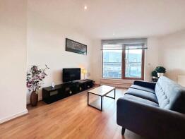 904, Gateway South, Marsh Lane, Leeds LS9 8BE