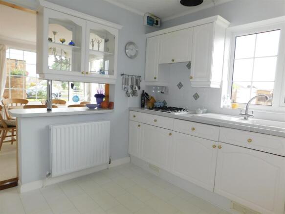 Kitchen 1