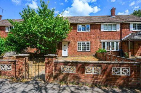 Fernhill Road, Farnborough, Hampshire, GU14