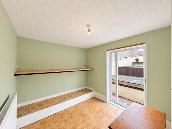 Dining room/poten...