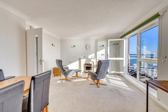 Holland Road, Westcliff-on-Sea, SS0 photo 4